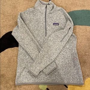 Women’s size large quarter zip Patagonia